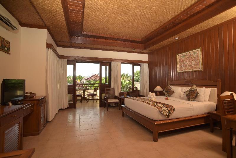 Sri Phala Resort & Villa Sanur Rum bild
